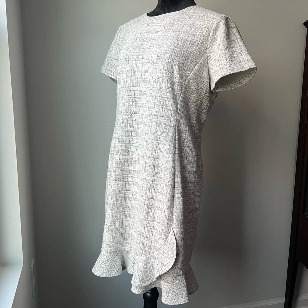 NWOT Ann Taylor Textured Cream/Grey Dress